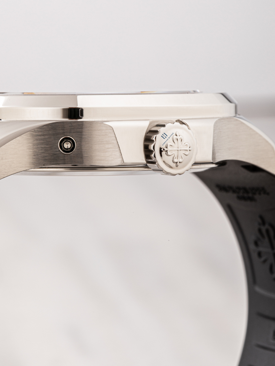 A detailed image of the crown of Patek Philippe 5164A