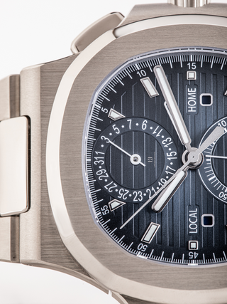 The semi visible dial of Patek Philippe 5990/1A with date and hour display