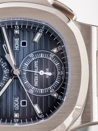 The semi visible dial of Patek Philippe 5990/1A with date and hour display