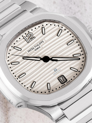 The dial of Patek Philippe 7118/1A placed diagonally
