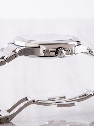 Patek Philippe 7118/1A placed on its opened clasp in a manner that the crown is on focus