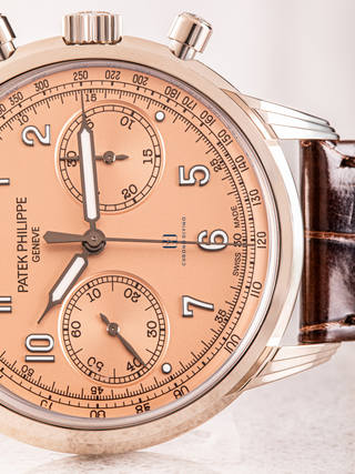 The vertical view of Patek Philippe 5172G dial is shown in the picture