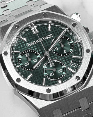 Audemars Piguet Royal Oak Chronograph 26240ST.OO.1320ST.04 - Green Dial