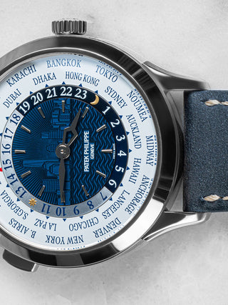 Patek Philippe 5230G