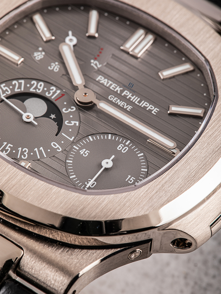 Patek Philippe 5712G