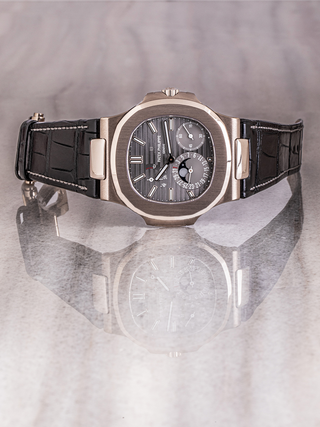 Patek Philippe 5712G