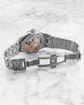 Audemars Piguet Royal Oak Selfwinding "50ᵀᴴ Anniversary" Ref. 77451ST.ZZ.1361ST.02