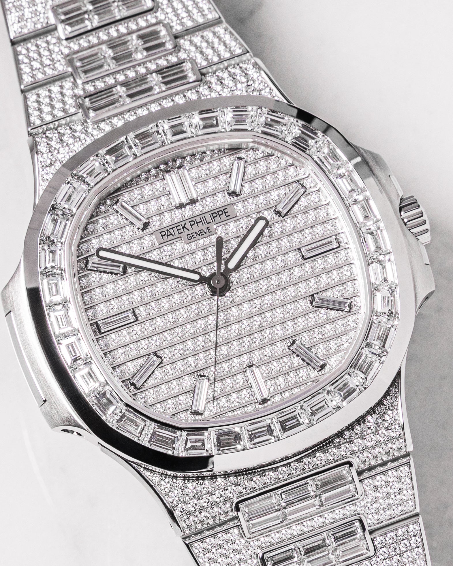 Patek Philippe NAUTILUS 5811/1460G-001