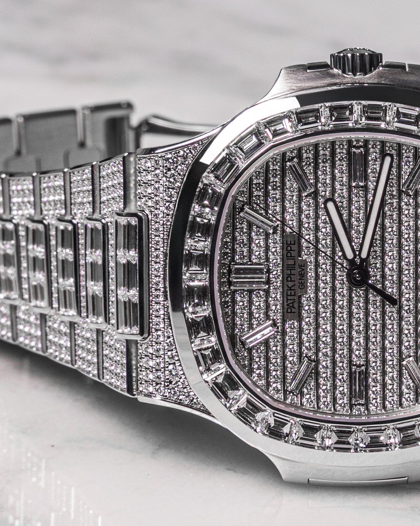 Patek Philippe NAUTILUS 5811/1460G-001