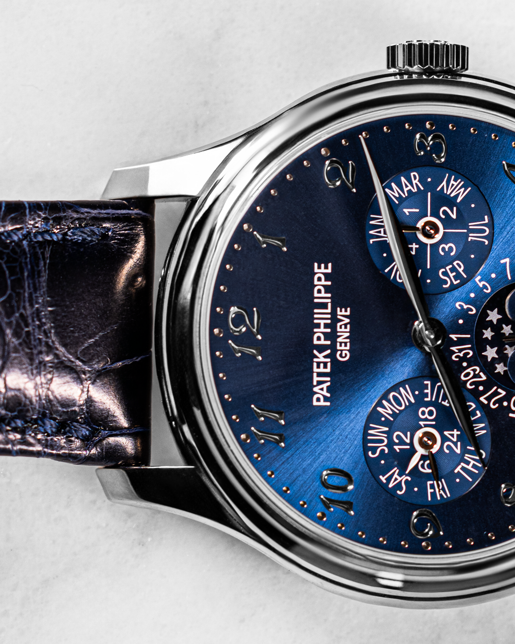 Patek Philippe 5327G