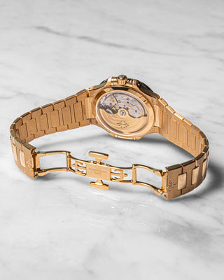 Patek Philippe 7118/1R-010 DATE. SWEEP SECONDS.