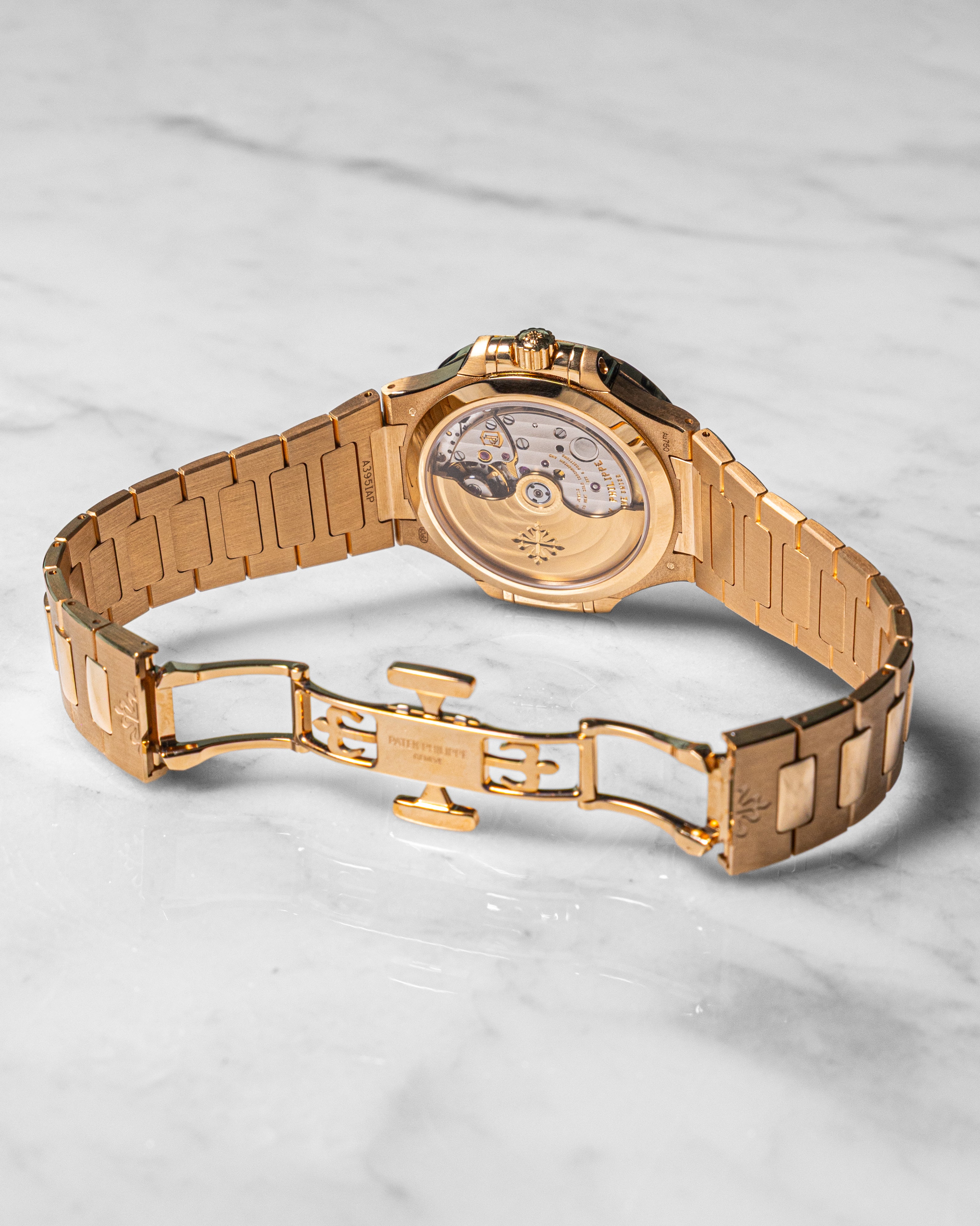 Patek Philippe 7118/1R-001 DATE. SWEEP SECONDS.