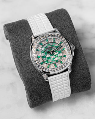 Patek 5062-450G-010 Aquanaut Emerald
