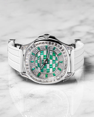 Patek 5062-450G-010 Aquanaut Emerald