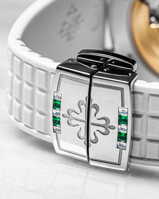 Patek 5062-450G-010 Aquanaut Emerald