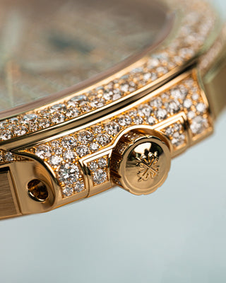 The Patek Philippe Nautilus Ladies 7118/1450R