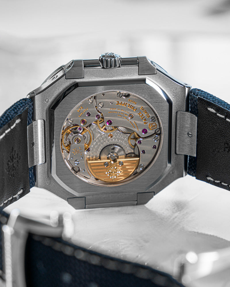 Patek Philippe Cubitus Platinum 5822P