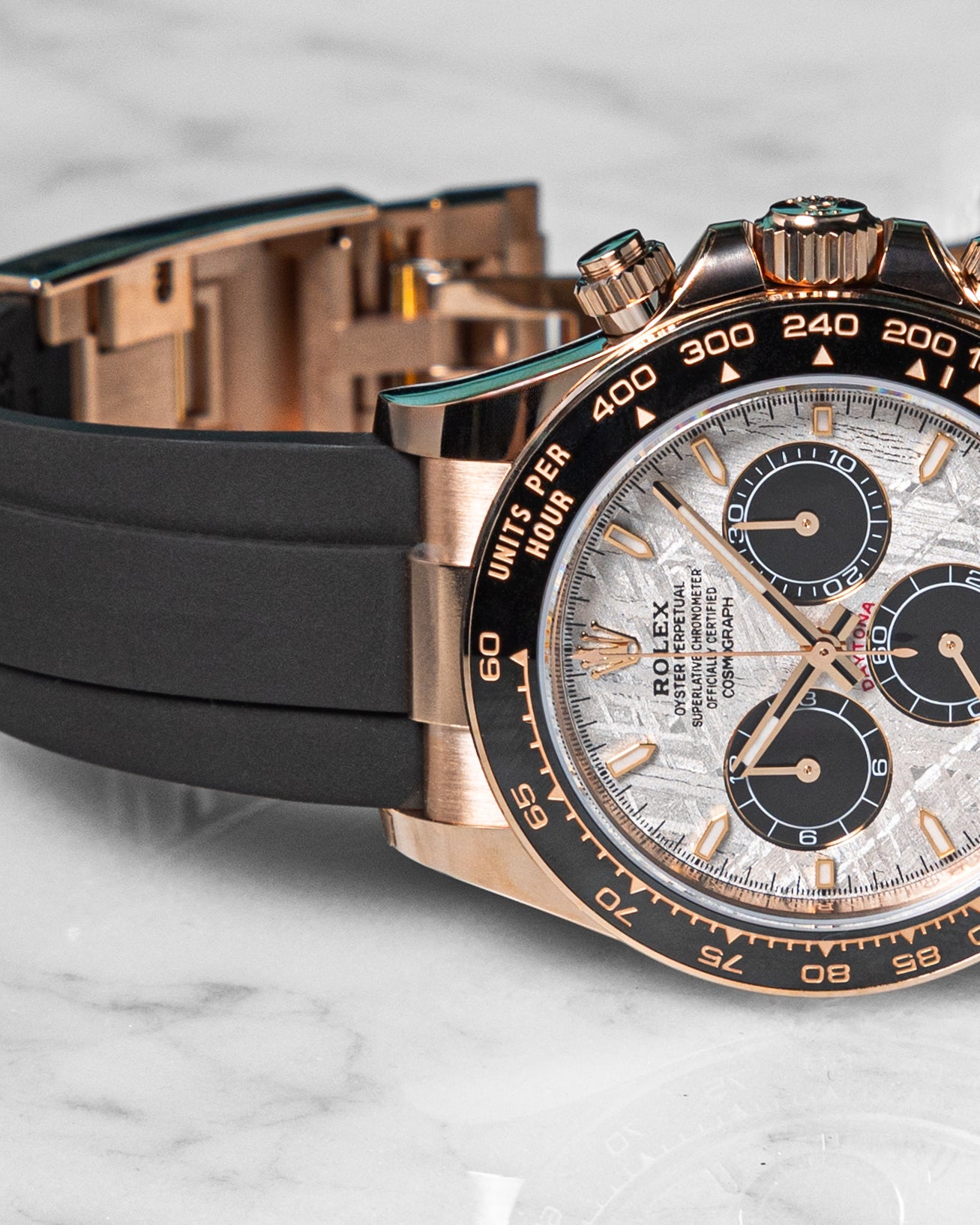 Rolex Cosmograph Daytona Oyster, 40 mm, Everose gold Reference 126515LN