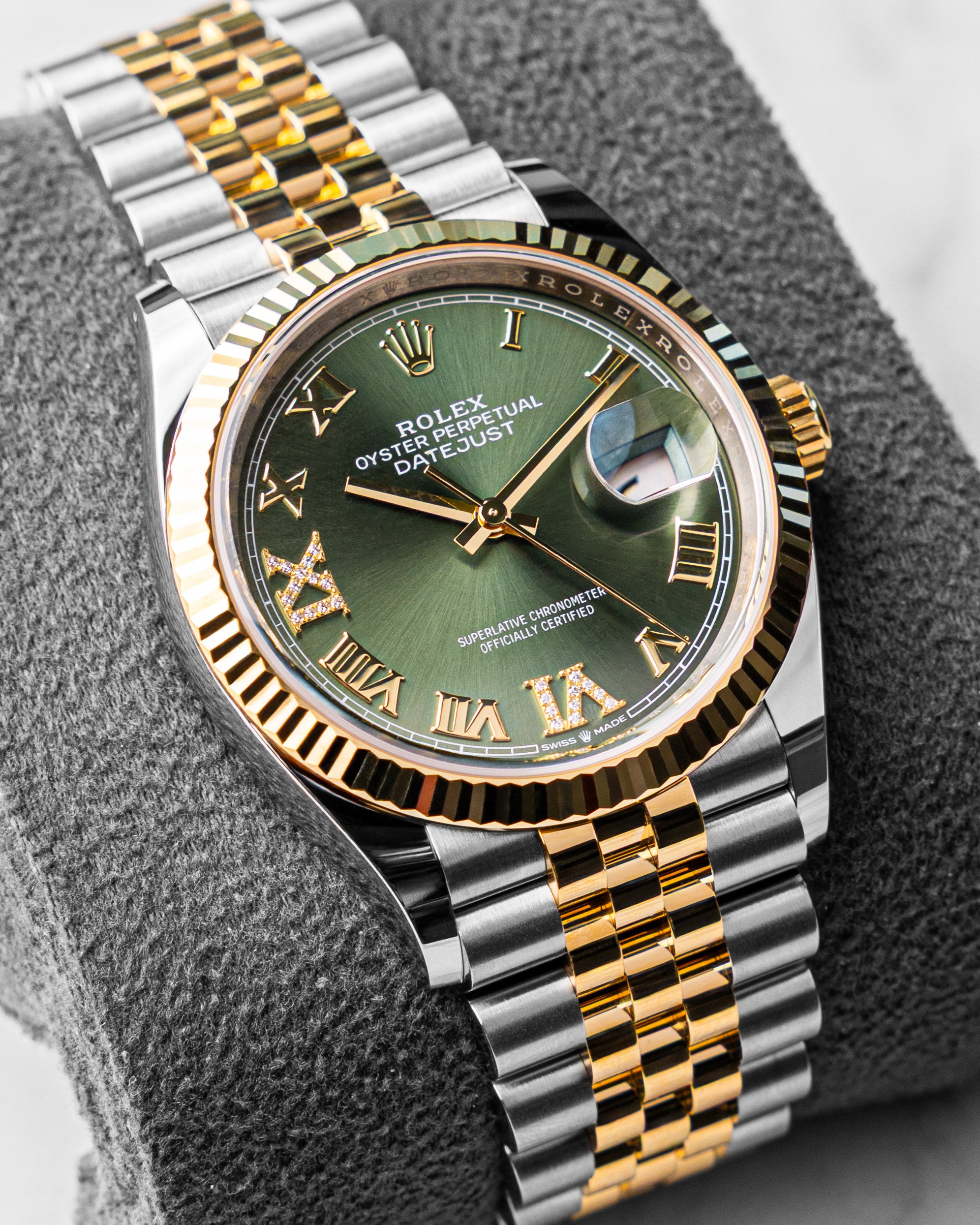Rolex Date just 126233 green VX