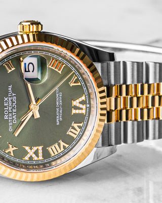 Rolex Date just 126233 green VX