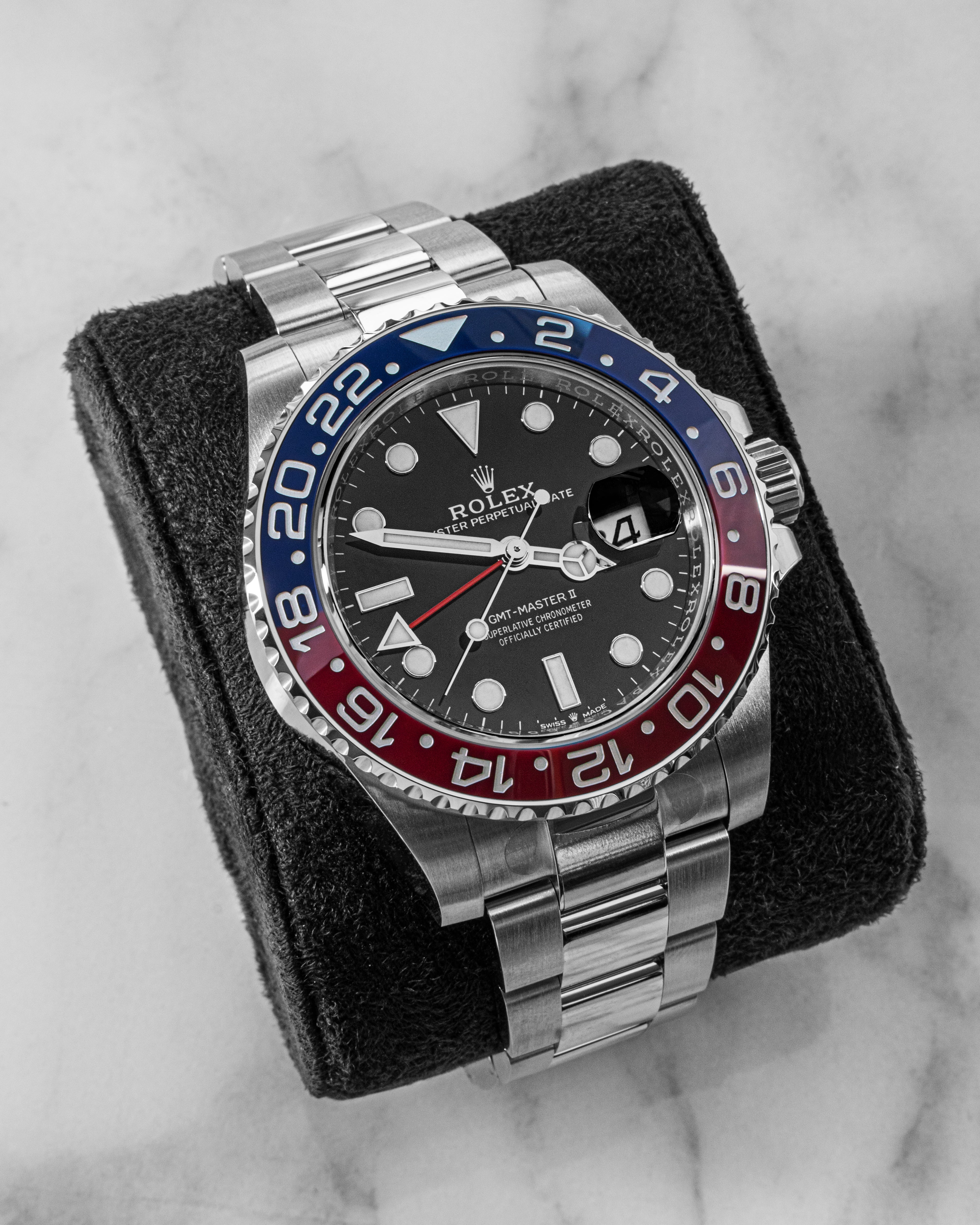 Rolex GMT pepsi 126710BLRO oyster